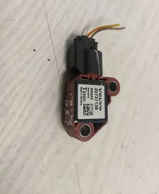 Volvo V50 Airbag deployment crash/impact sensor 30737138 8840A6
