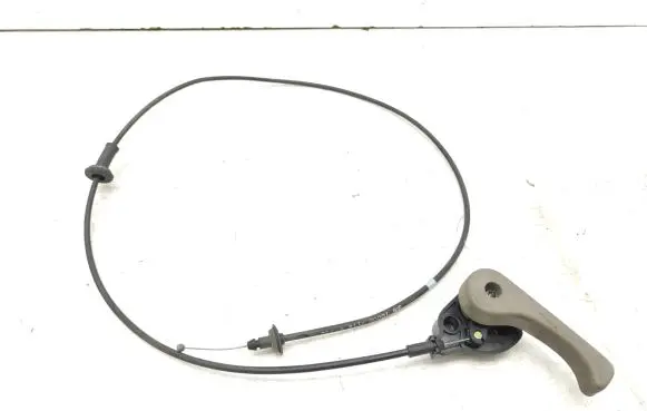 KIA Carens II Engine bonnet (hood) release handle 1D0007I14