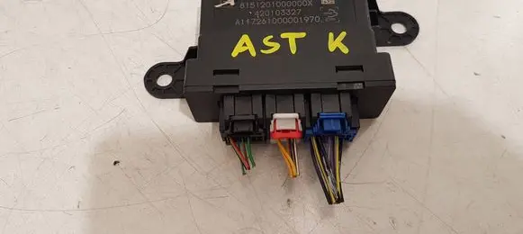 Opel Astra K Parking PDC control unit/module 39051216
