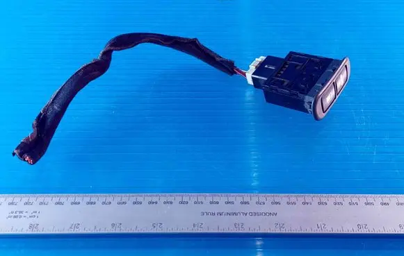 KIA Sorento Tailgate opening switch 935503E000 623W02150