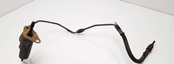 Mercedes-Benz C W202 Clutch master cylinder 2022900011