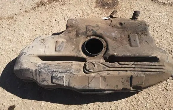 Toyota Corolla E120 E130 Fuel tank 7711102080