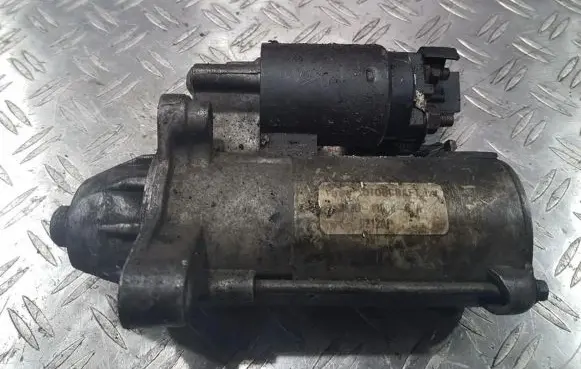 Ford Focus Starter motor f6ru11131ba