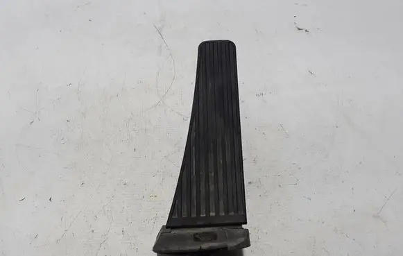 Volvo XC90 Accelerator throttle pedal 31445780