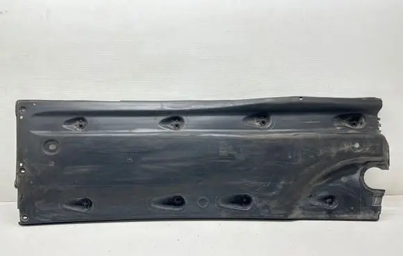 Volkswagen PASSAT B8 USA Side bottom protection 561825201C