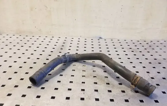 Audi Q7 4L Engine coolant pipe/hose 7L6815986A