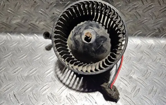 Hyundai Accent Heater fan/blower