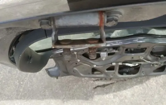 Toyota Auris 150 Tailgate/trunk/boot hinge