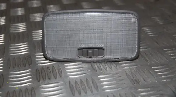 Toyota Land Cruiser (J120) Rear seat light PP1T30