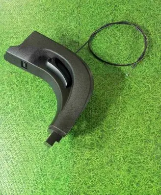 Engine bonnet (hood) release handle