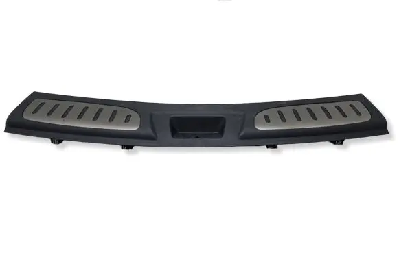 Dodge Durango Trunk/boot sill cover protection 1GW67TRMA 66592 4130