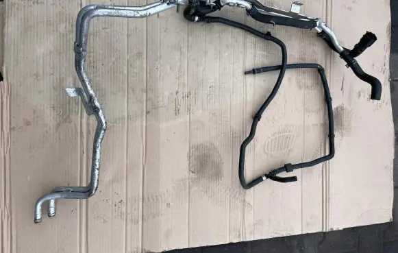 Volkswagen Amarok Engine coolant pipe/hose 2H3121065B