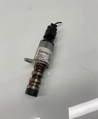 Opel Astra J Camshaft vanos timing valve 55567050 F34755501 55567050D
