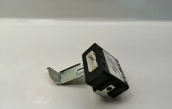 Toyota Avensis T250 Light module LCM 8996005030 3560016825