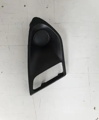Suzuki Baleno IV Front fog light trim/grill 71751M68P205PK