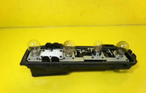 Peugeot 307 Tail light bulb cover holder 89026938 89026198