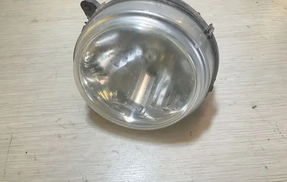 Jeep Cherokee Headlight/headlamp LR0126023101