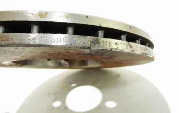 Volkswagen Polo V 6R Front brake disc 14404