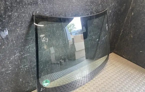 BMW 2 F45 Front windscreen/windshield window 