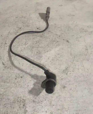 Audi A6 S6 C5 4B Crankshaft position sensor 0261210179