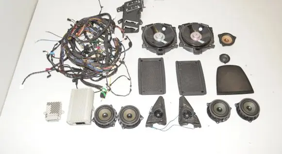 BMW X6 F16 Audio system kit 9351979 9390835 65129337754