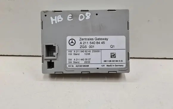Mercedes-Benz E W211 Gateway control module A2115408445 A2115408245 A2114420027