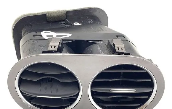 Volkswagen Tiguan Dashboard side air vent grill/cover trim 5M0819710