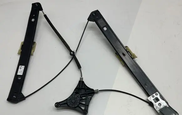 Audi Q3 F3 Front window lifting mechanism without motor 83A837461