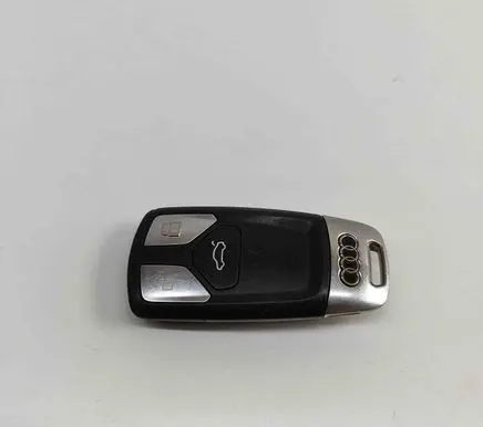 Audi Q7 4M Ignition key/card 4M0959754T
