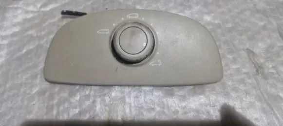 Renault Espace - Grand espace IV Sunroof switch 8200051909