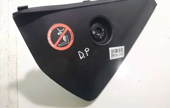 Nissan Qashqai Other interior part 68498JD900