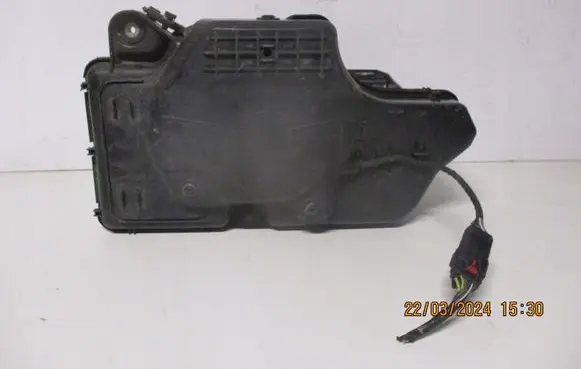 Ford Focus AdBlue liquid reservoir JX615J228A