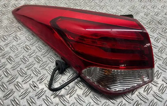 Rear/tail lights