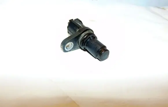 Toyota Camry VIII XV70 Crankshaft position sensor 9091905060
