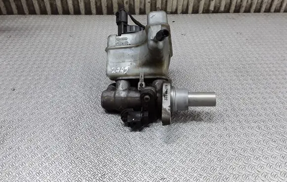 Volkswagen PASSAT B6 Master brake cylinder 03350886761