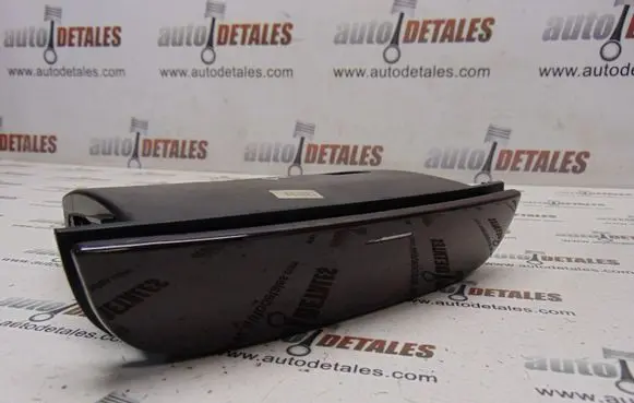 Mercedes-Benz S W220 Car ashtray A2206800252