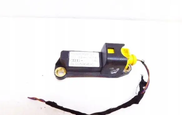 Audi A3 S3 8L Airbag deployment crash/impact sensor 8L959643C