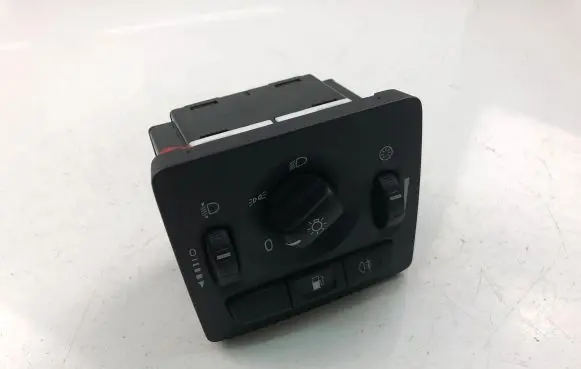 Volvo V50 Light switch 30739298