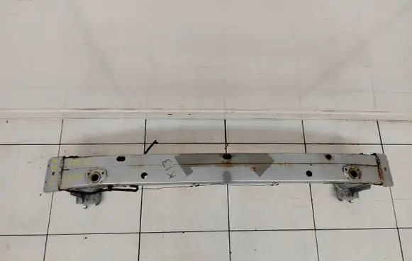 Toyota Verso Front bumper support beam 