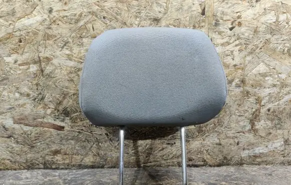 KIA Sorento Front seat headrest 