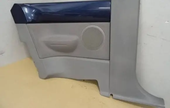 Volkswagen New Beetle Rear door card panel trim