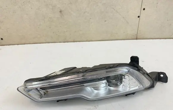 Ford Fusion II LED Daytime headlight 90140377
