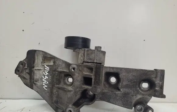 Nissan NV200 Generator/alternator bracket 8200669495