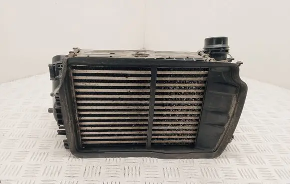 Renault Talisman Intercooler radiator 144963358R T301490 T201490