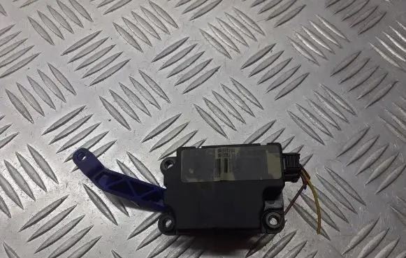Opel Vectra C Central body control module 09180202