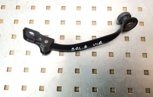 Citroen Berlingo Sliding door upper roller guide/hinge 