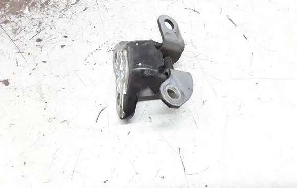 Toyota RAV 4 (XA30) Rear door upper hinge
