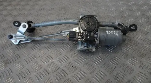 Hyundai i30 Front wiper linkage 