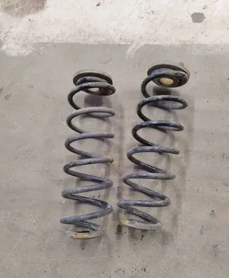 Skoda Yeti (5L) Rear coil spring