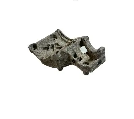 Opel Insignia A A/C compressor mount bracket 55562863 532275354